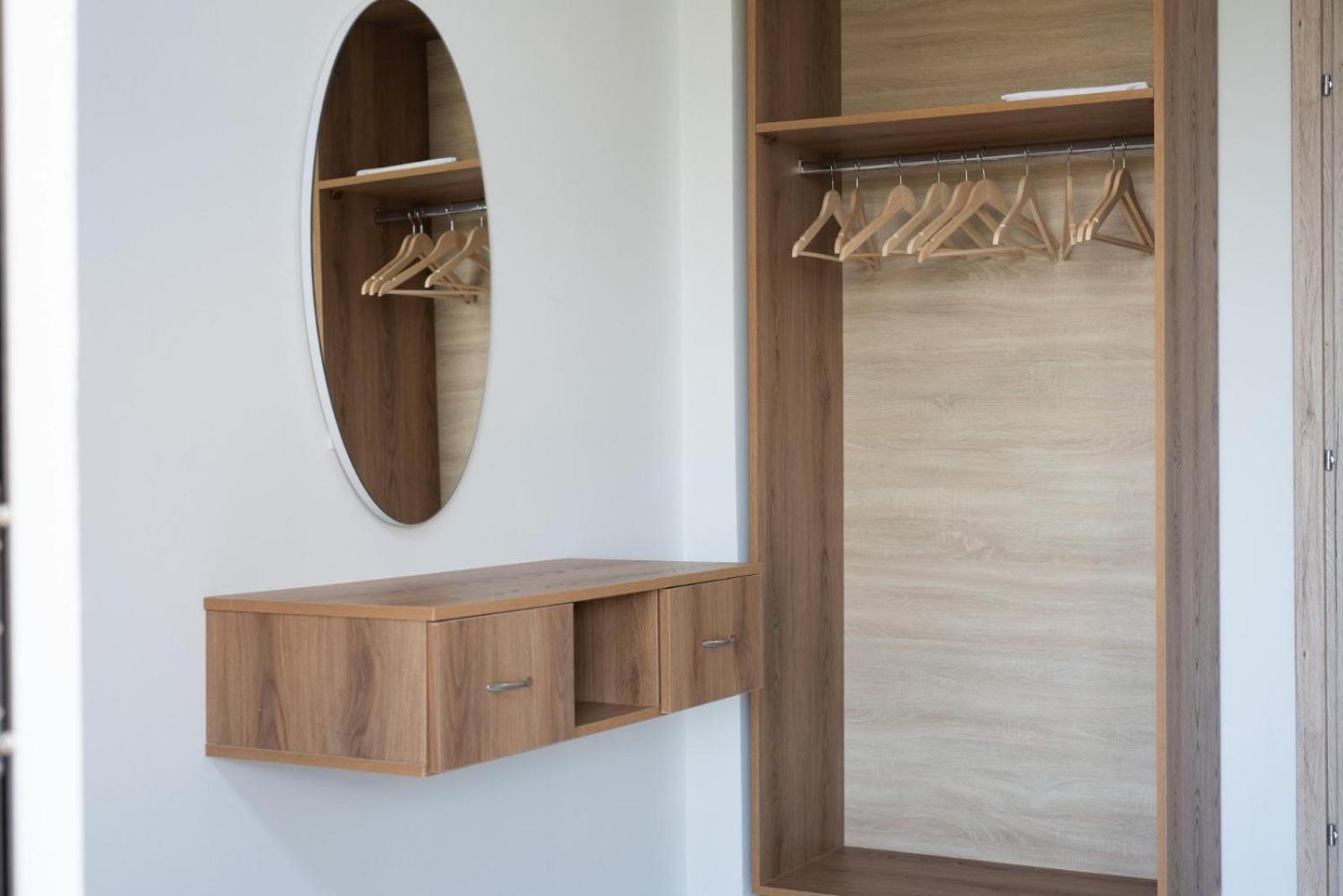 Three Charites Resort Ялова Екстер'єр фото